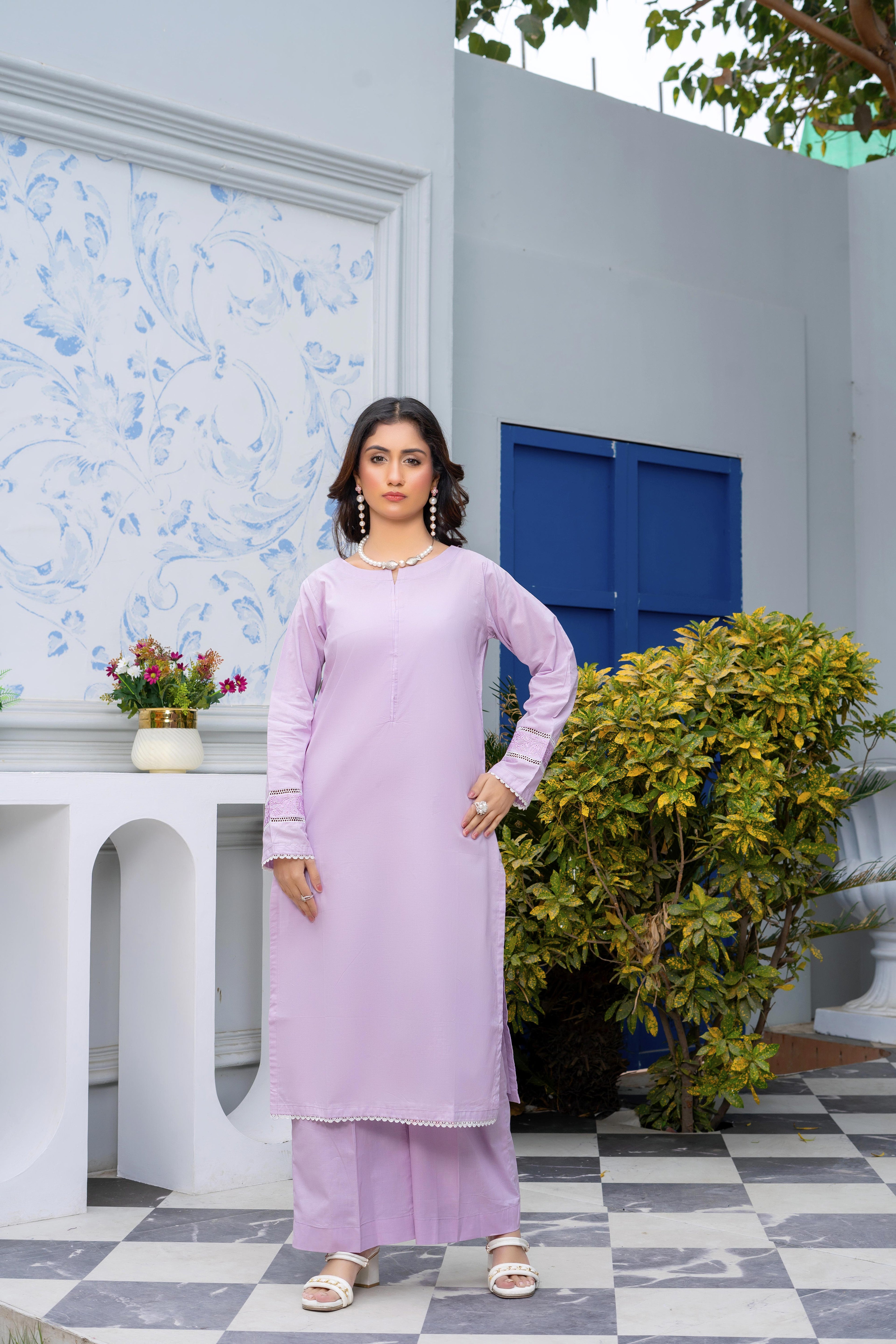 Stitched 2-Piece Suit – Lavender Elegance with Subtle Detailing