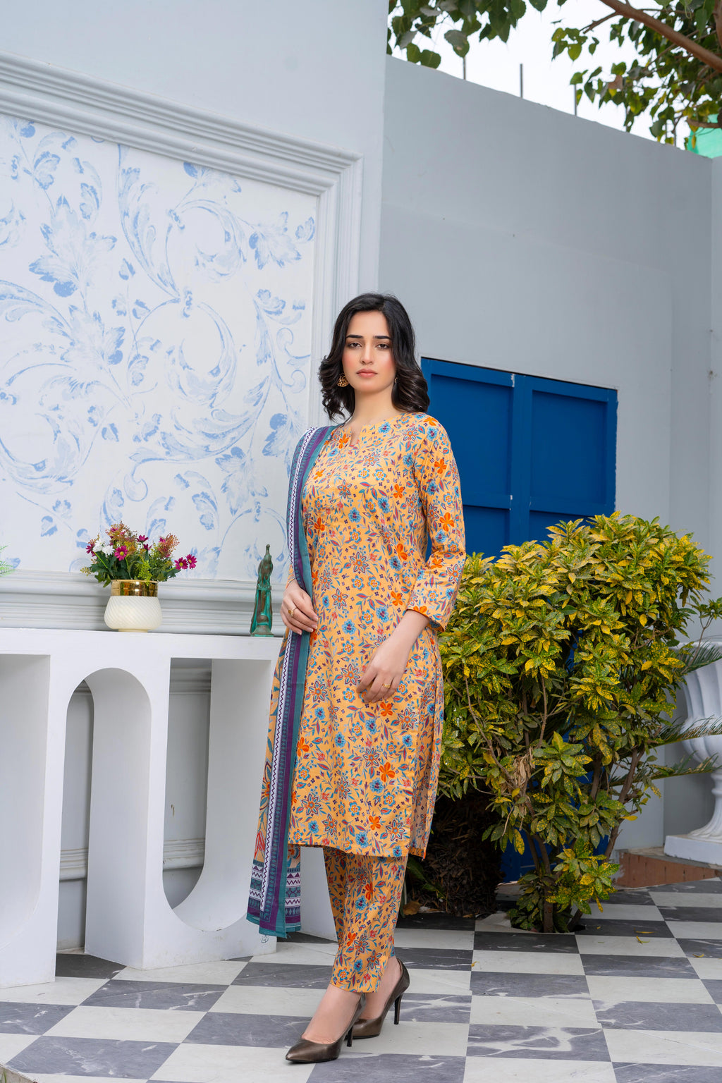 Stitched 3-Piece Suit – Beige Bloom with Geometric Dupatta