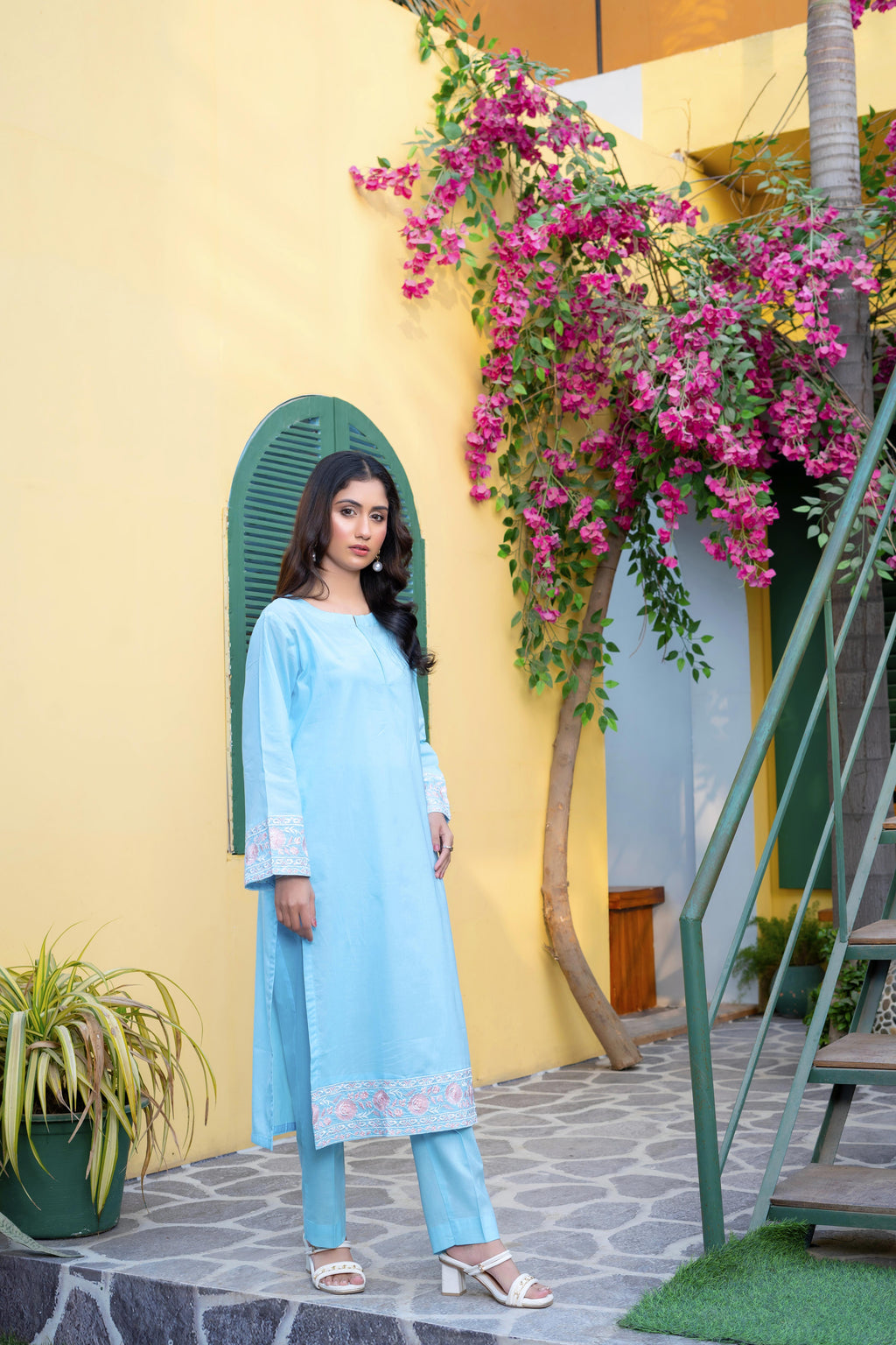 Stitched 2-Piece Suit – Sky Blue Elegance with Embroidered Detailing
