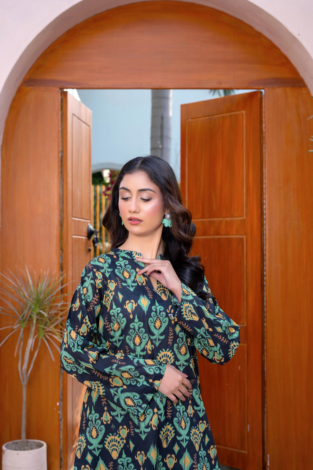 Stitched 2-Piece Suit – Multicolor Motif Magic