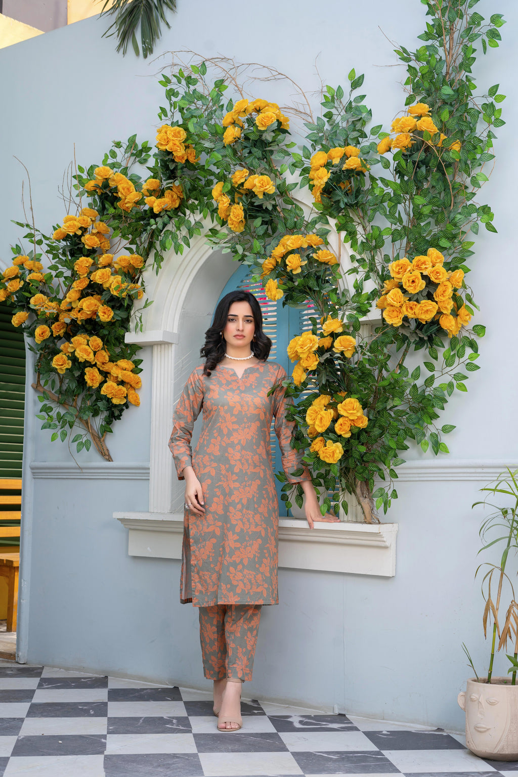 Stitched 2-Piece Suit – Autumn Bloom in Orange & Gray
