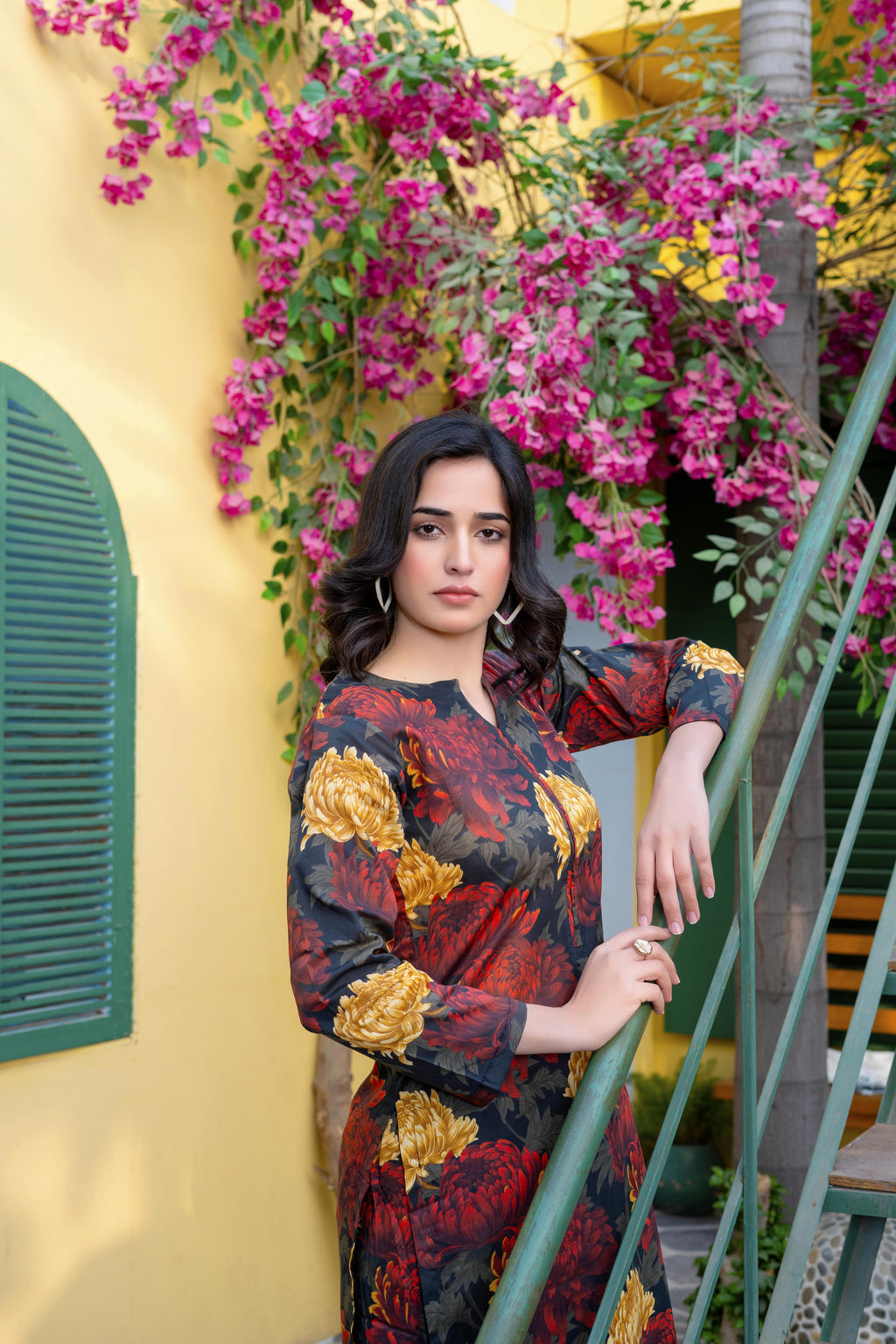 Stitched 2-Piece Suit – Floral Grace in Midnight Hues